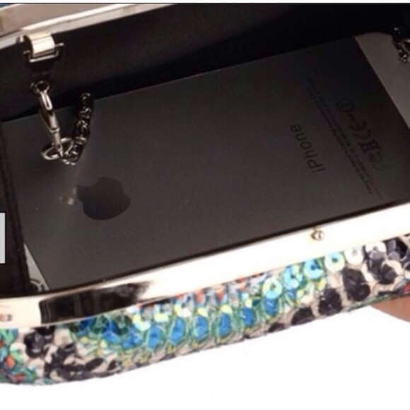 🎊🎊Let My Bag Do the Talking 🎊🎊 - Picture 3 of 4